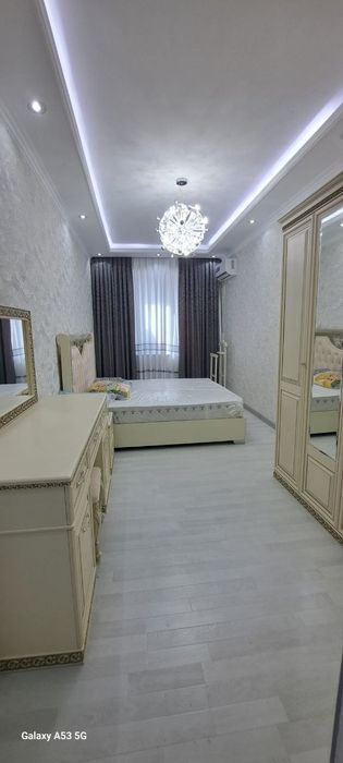 Квартира 4 хонали 105кв Бухара ситида жойлашган