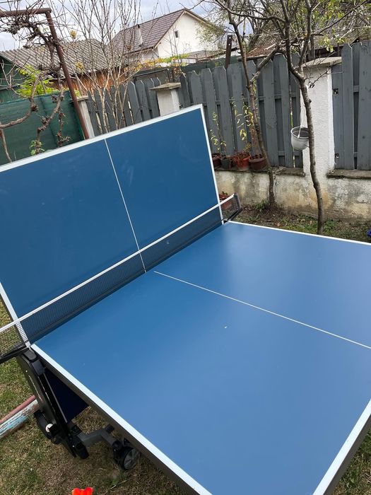 Vând masă ping pong