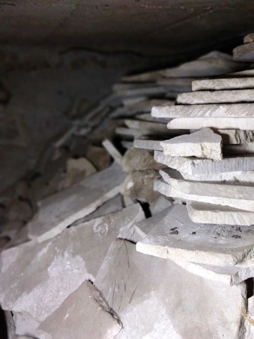 Плочи  варовикови бял гнайс