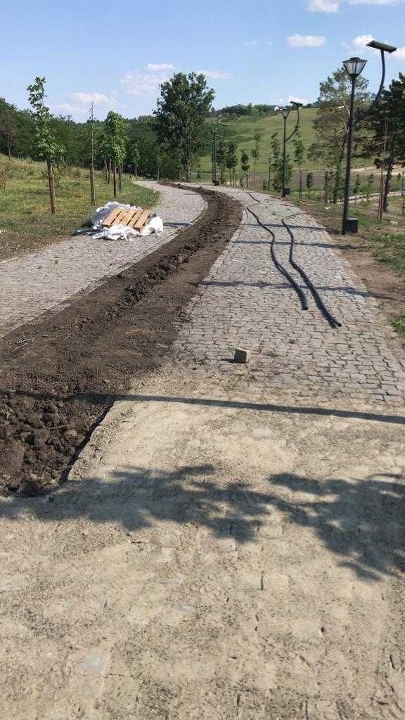 Montăm pavaj ,piatră,borduri in tot judetul Suceava.