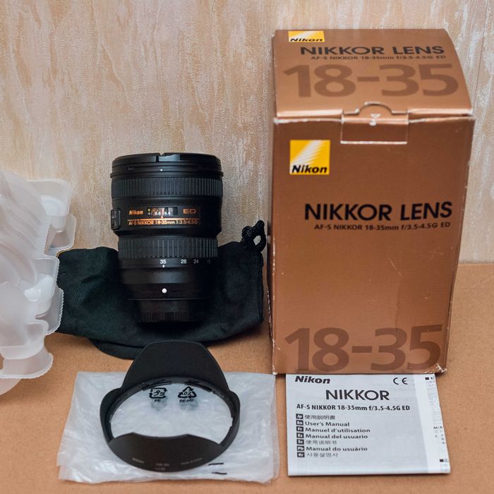 Объектив Nikon FX 18-35mm