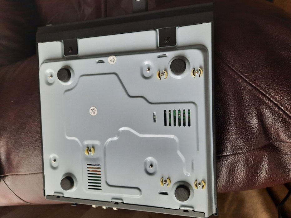 Vând DVD Orion MPEG 4