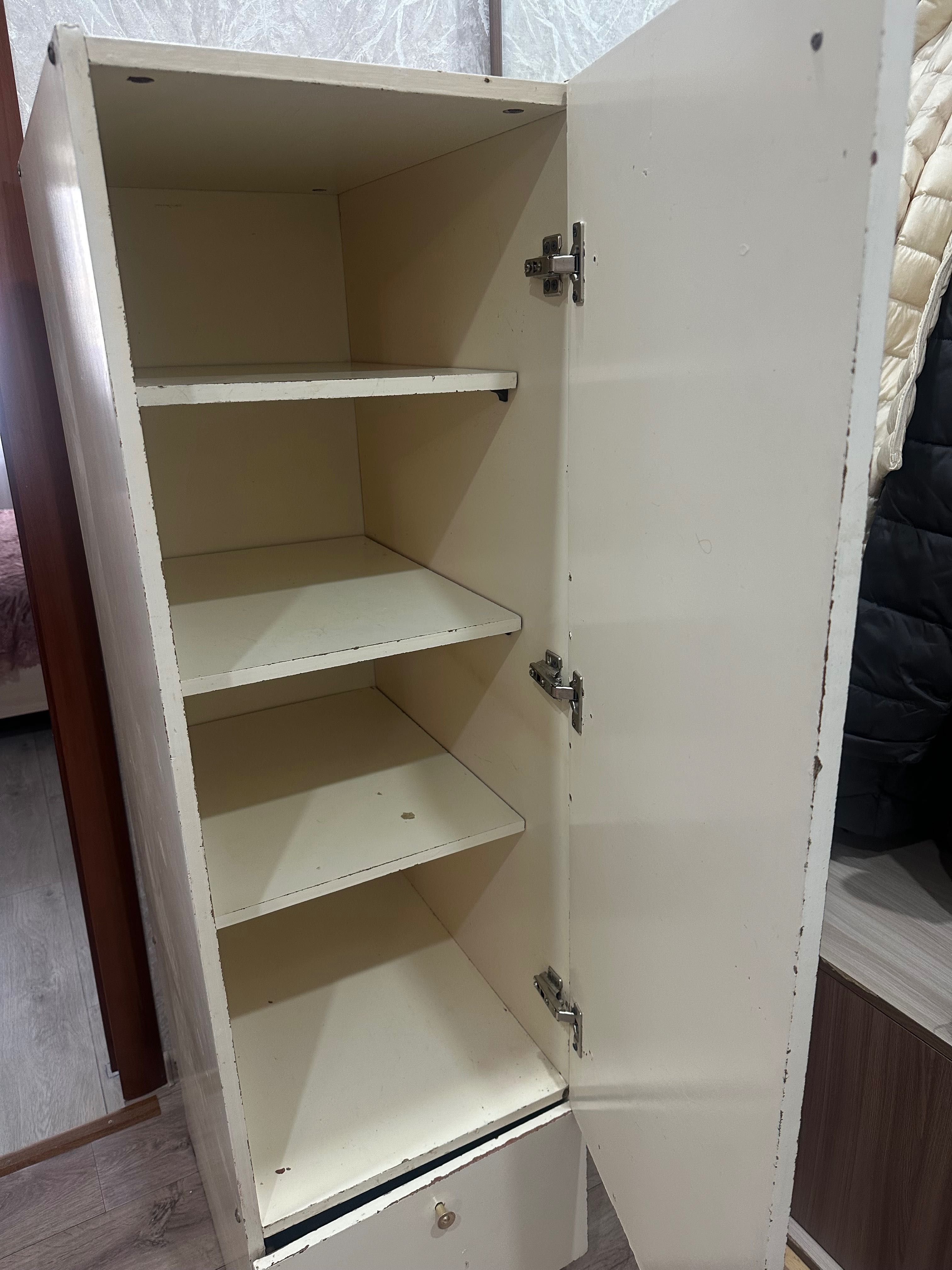 Продам шкафы из дерева