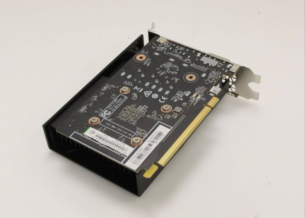 Gtx 1650 4gb gddr4 + 16гб оперативной памяти