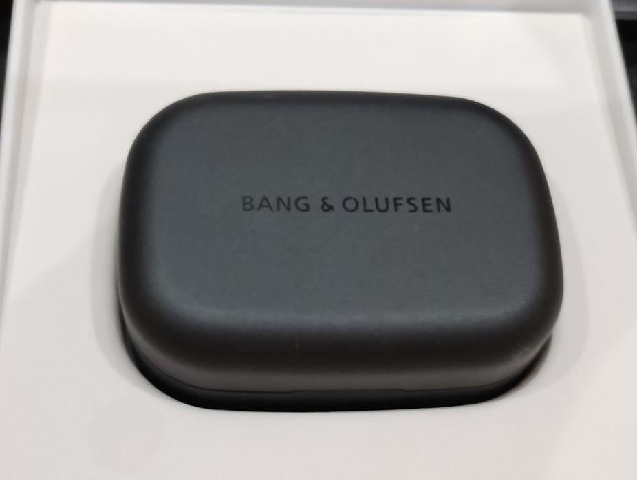 Bang & Olufsen Beoplay EX Anthracite Oxygen