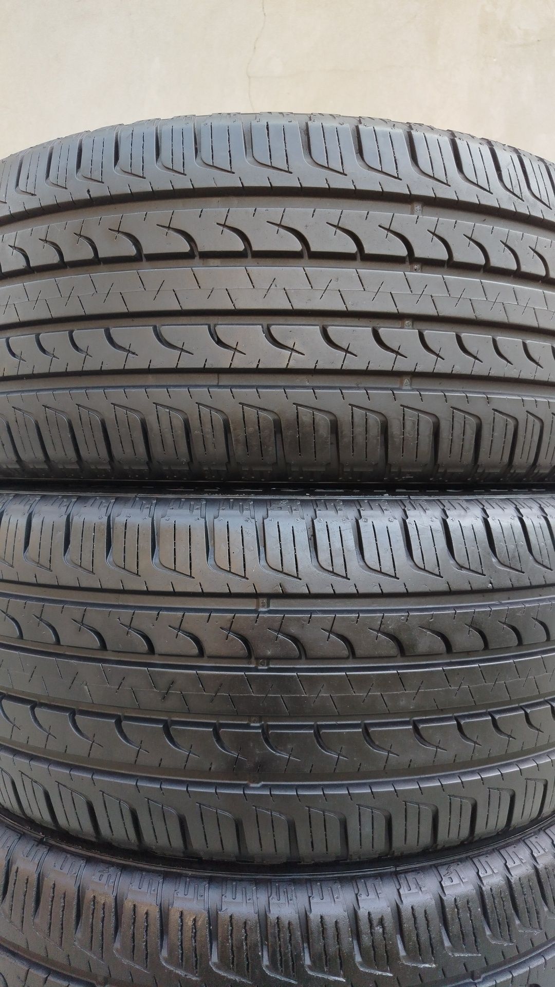 235 50 R19 Shina Good Year