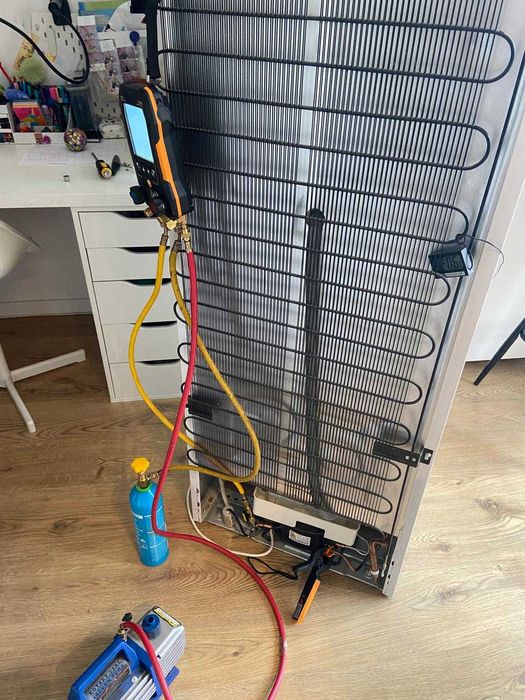 Reparatii frig, AC, pompe caldura, camere frigorifice, frigidere