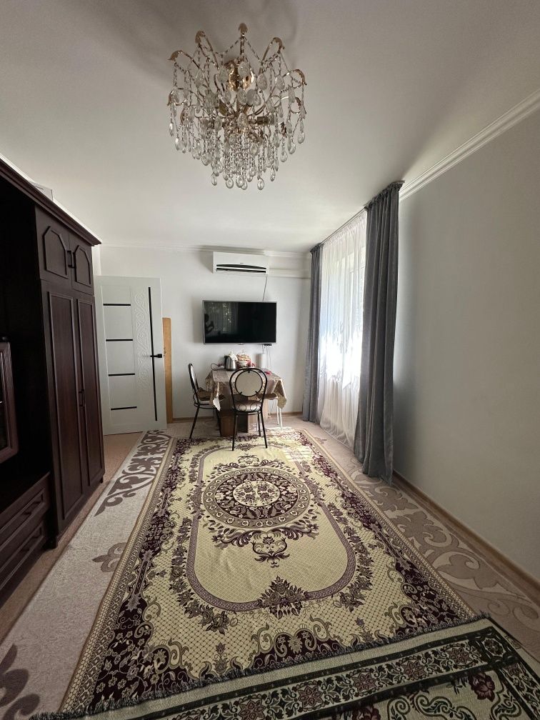 Продается 3х комн кв 3-54 1этаж