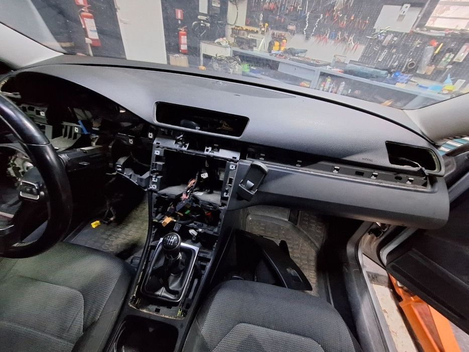 Panou plansa de bord VOLKSWAGEN PASSAT B7 / CC  2010 - 2014