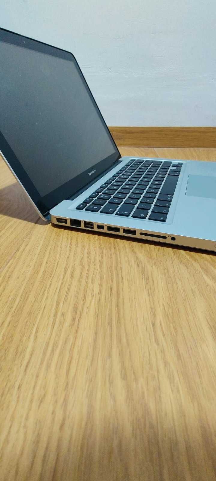 Macbook PRO Late 2012 8GB RAM - БЕЗ Харддиск - ЗА ЧАСТИ
