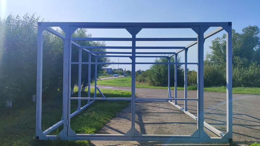 Продам каркас с профтрубы 100 на 100 толщина 3 мм 5 x 8 высота 3 м с в