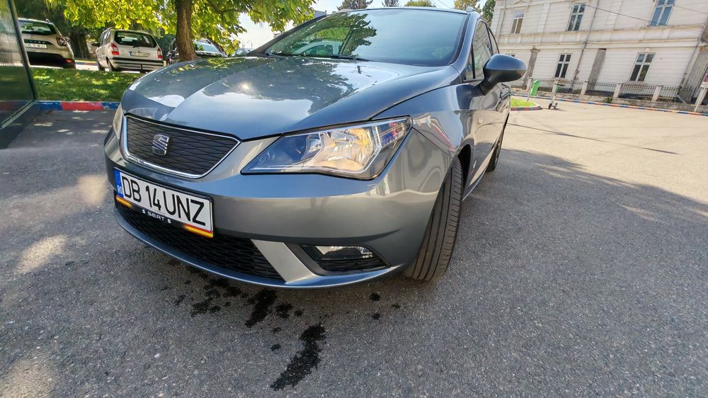 Vand Seat Ibita sau schimb cu Logan benzina sau diesel ofer diferenta