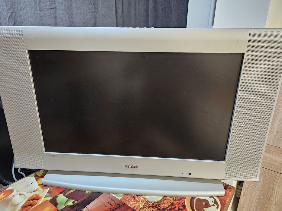 Televizor led pt piese