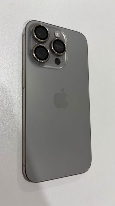 Продам iPhone 15 Pro 512 ГБ в идеальном состоянии