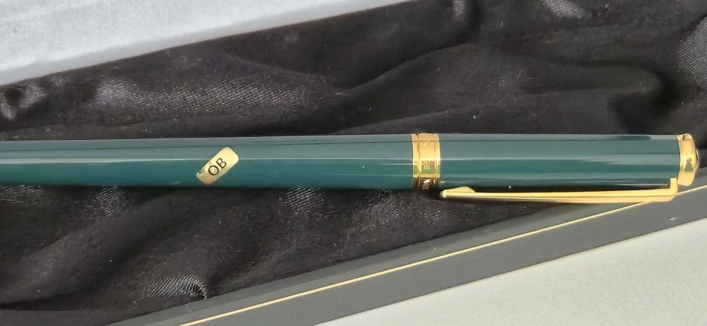 Stilou Montblanc Noblesse verde, penita aur 14K OB