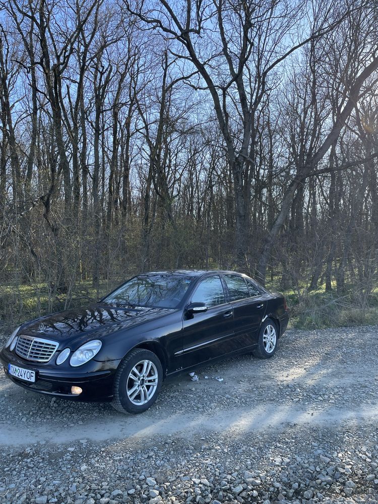 Mercedes-Benz E-Class w211