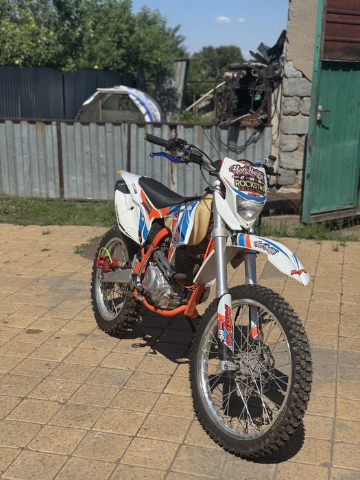Мотоцикл эндуро kayo k2 250кубов