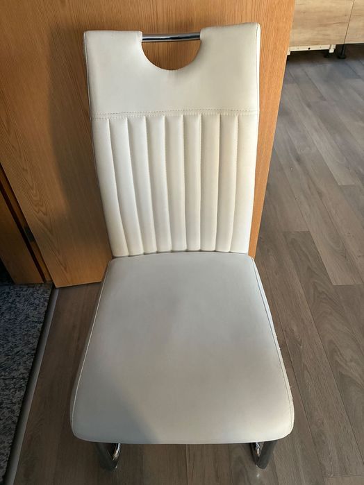 Кухненски столове