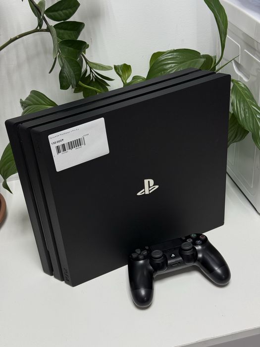 Прошитая PlayStation 4 Pro +игры