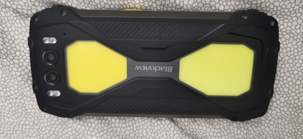 Vand telefon blackview bv7300