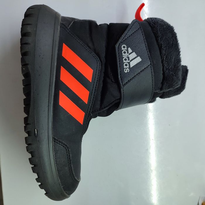 Топли зимни боти