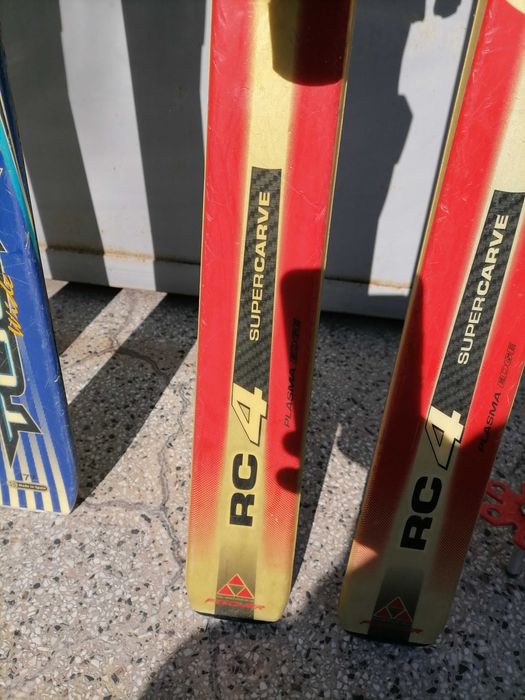 Продавам Марков и ски