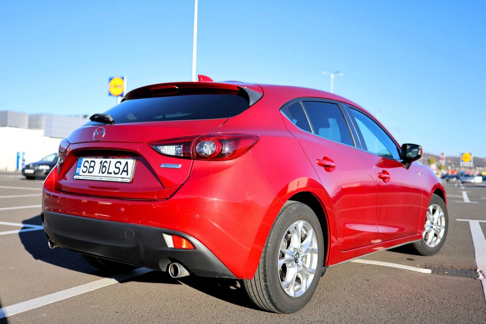 Mazda 3 2014 2.0 skyactive G automată