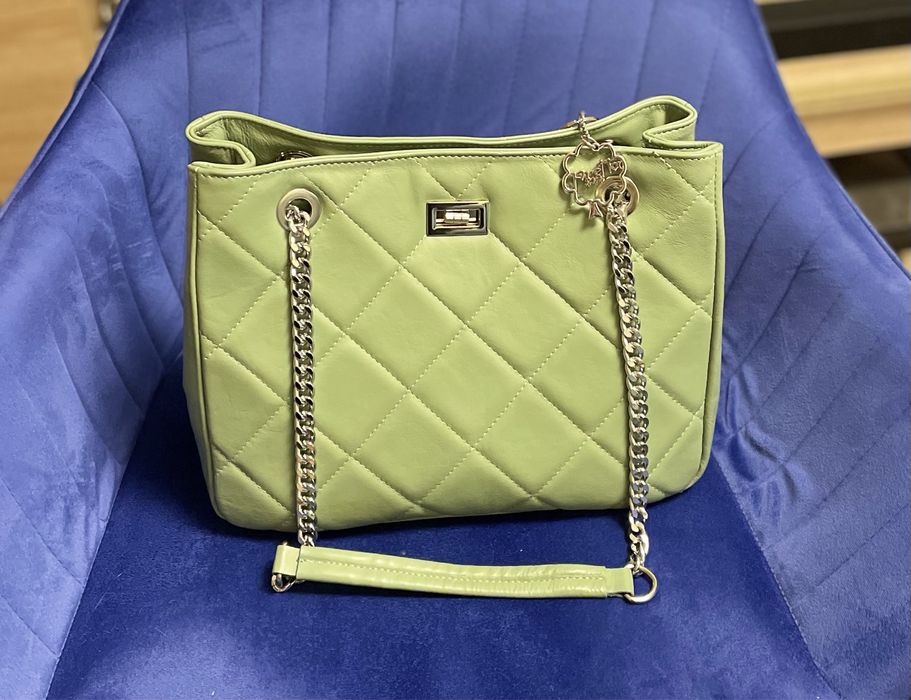 Geanta de piele verde deschis marca Pretta