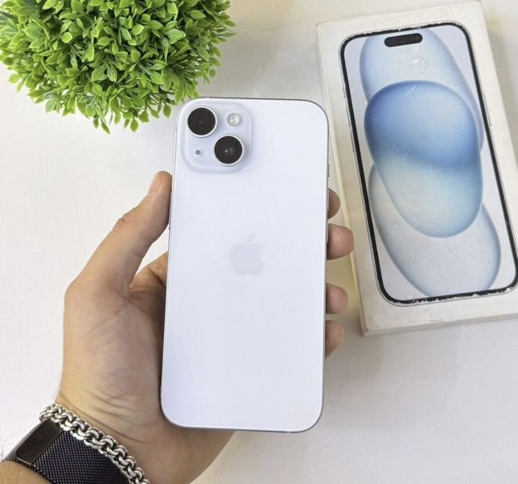 iPhone 15 128Gb с гарантия