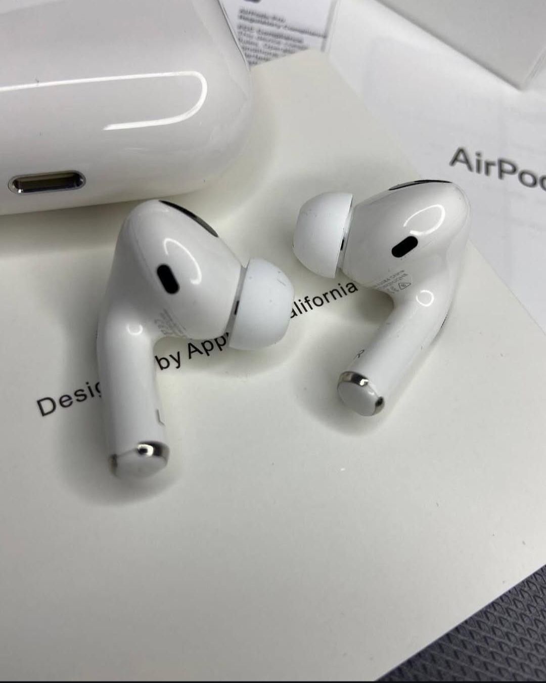 Airpods pro 2 нови-затворени