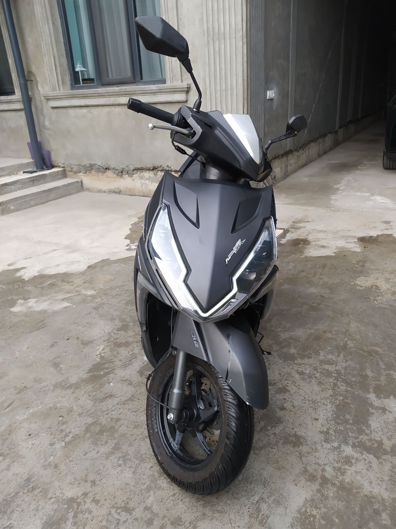 Skuter 150cc italia click