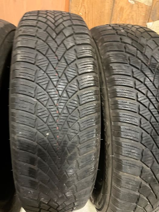 Зимни гуми Bridgestone, 175/65 R15, дот 27/22година, от хонда джаз