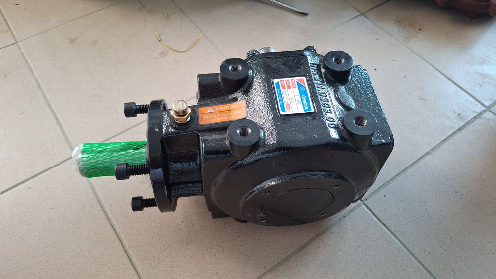 Reductor tocator 1/3