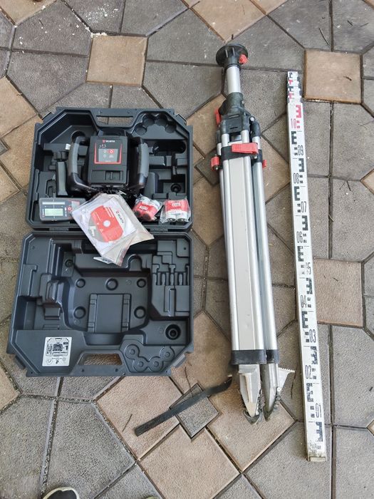 Laser WURT LR  2-14  cu trepied și stahie că și noi