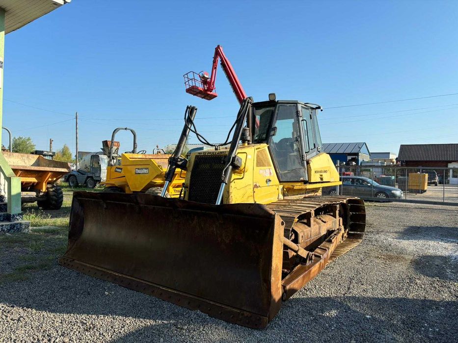 Buldozer New Holland D180 LGP, 22.7 tone, 2005