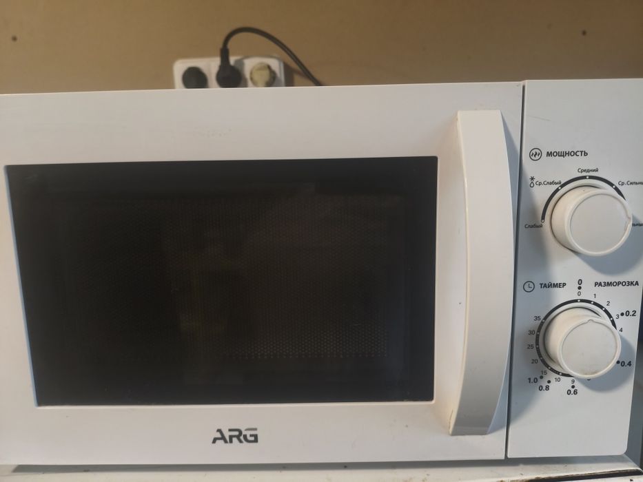 Микроволновая печь продам