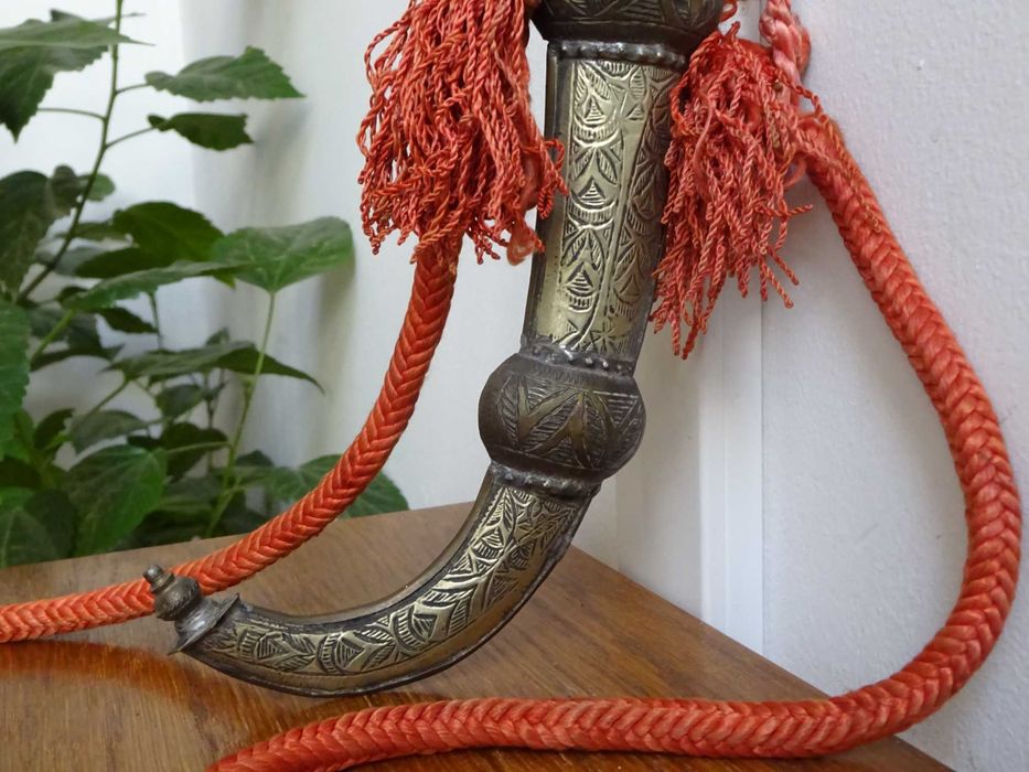 Pumnal berber ‘Jambiya’ | Piesa Veche si Rara, de Colectie