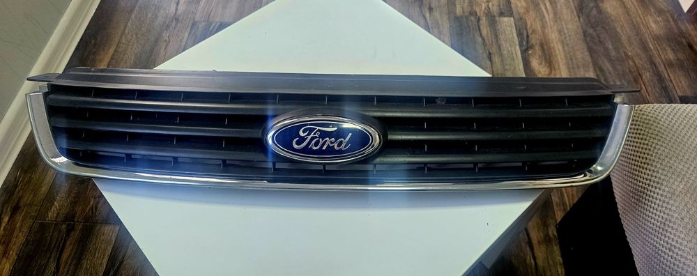 Решетка Ford Kuga