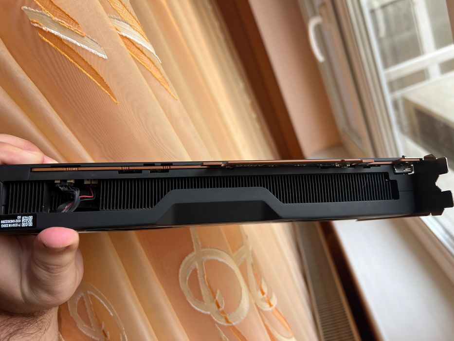 rx6700xt 12GB founder edition