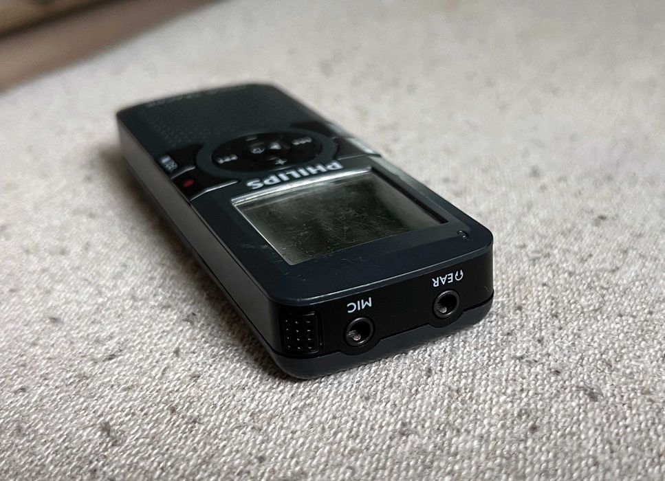 Reportofon Philips Voice Tracer LFH0602 cu microfon extern defect