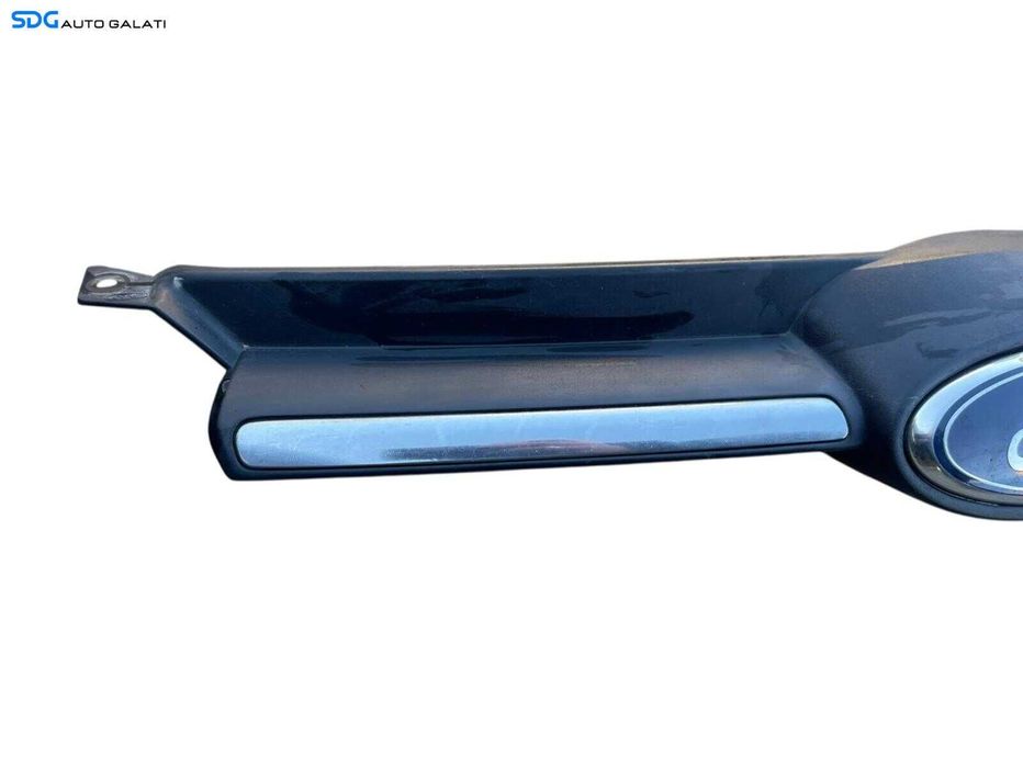 Grila cu Emblema de pe Bara Spoiler Fata Ford Focus 3 2010 - 2015 Cod BM51-BA133-B BM51BA133B [B4634]