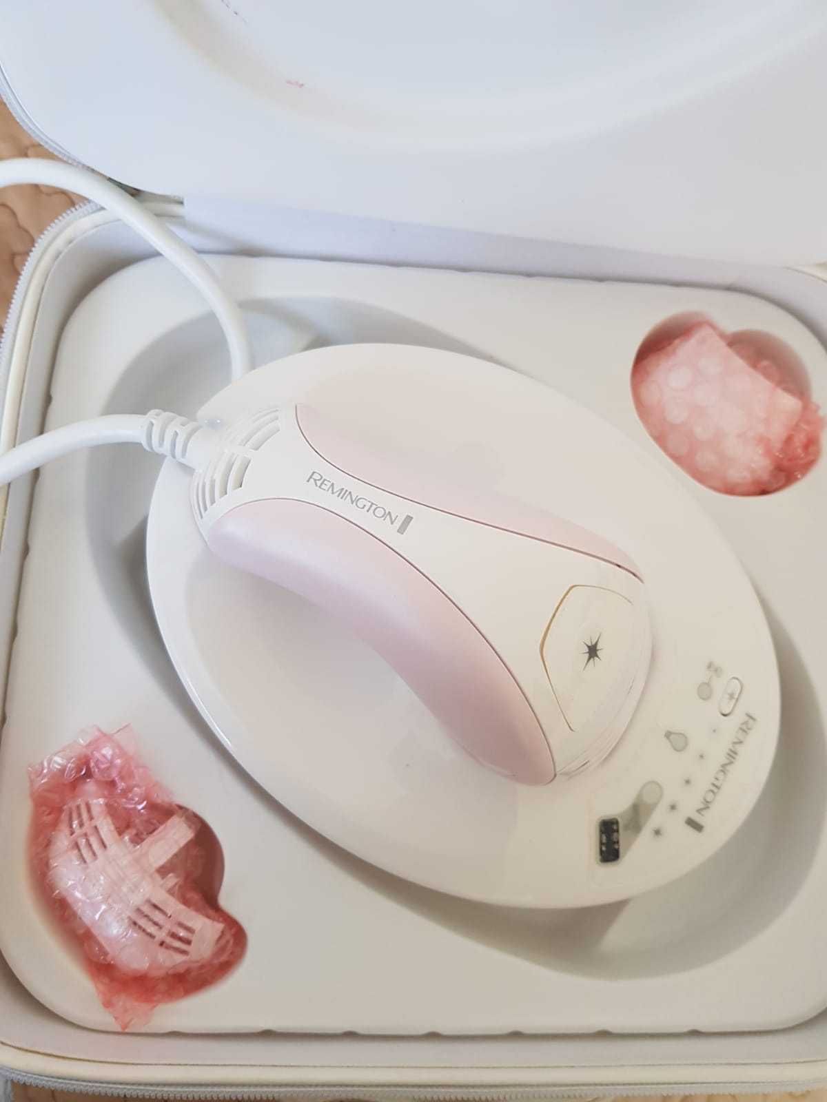 Epilator Remington i-Light Prestige IPL6750 pentru fata si corp