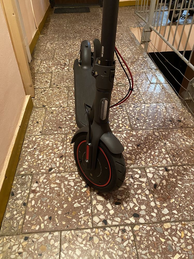 Trotineta electrica XIAOMI 4 Pro, 10 inch, pliabila