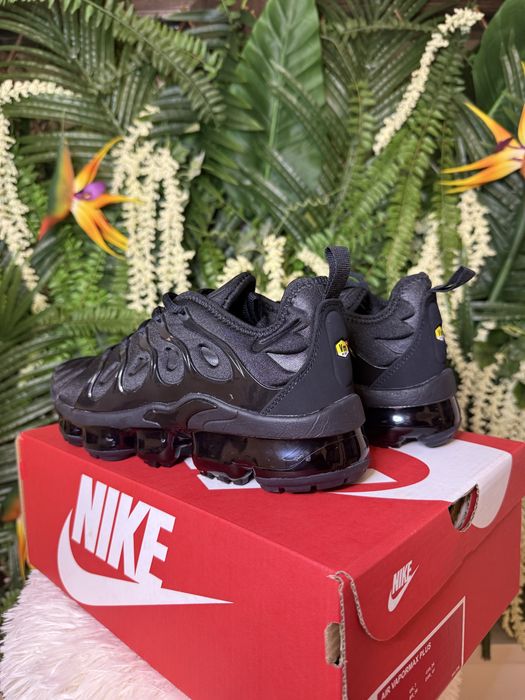 Nike Vapor Max Plus Black