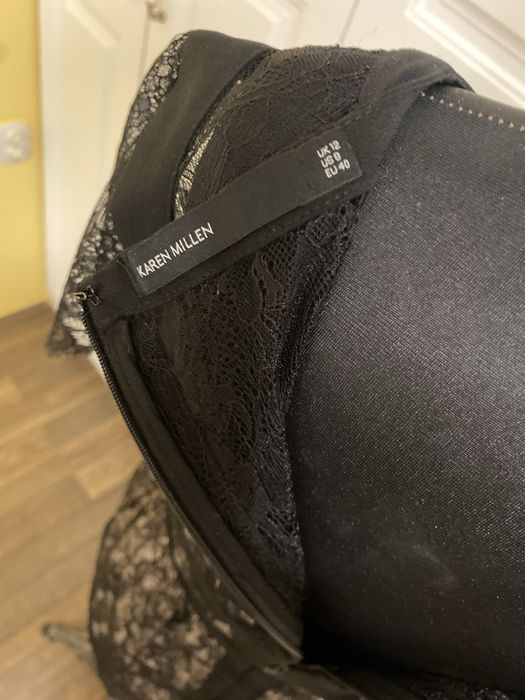 Karen Millen рокля