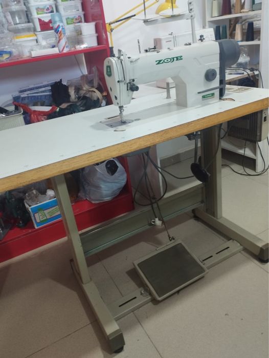 Швейная машина !