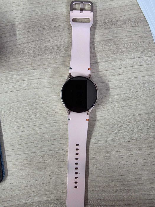 Samsung Galaxy Watch FE , 40mm pink gold , wi-fi
