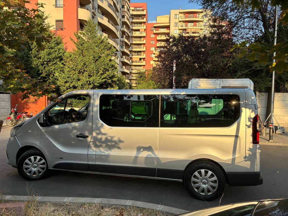 Renault Trafic 9 Locuri 145 CP 2016 varianta lunga (L2) 13.700€ + TVA