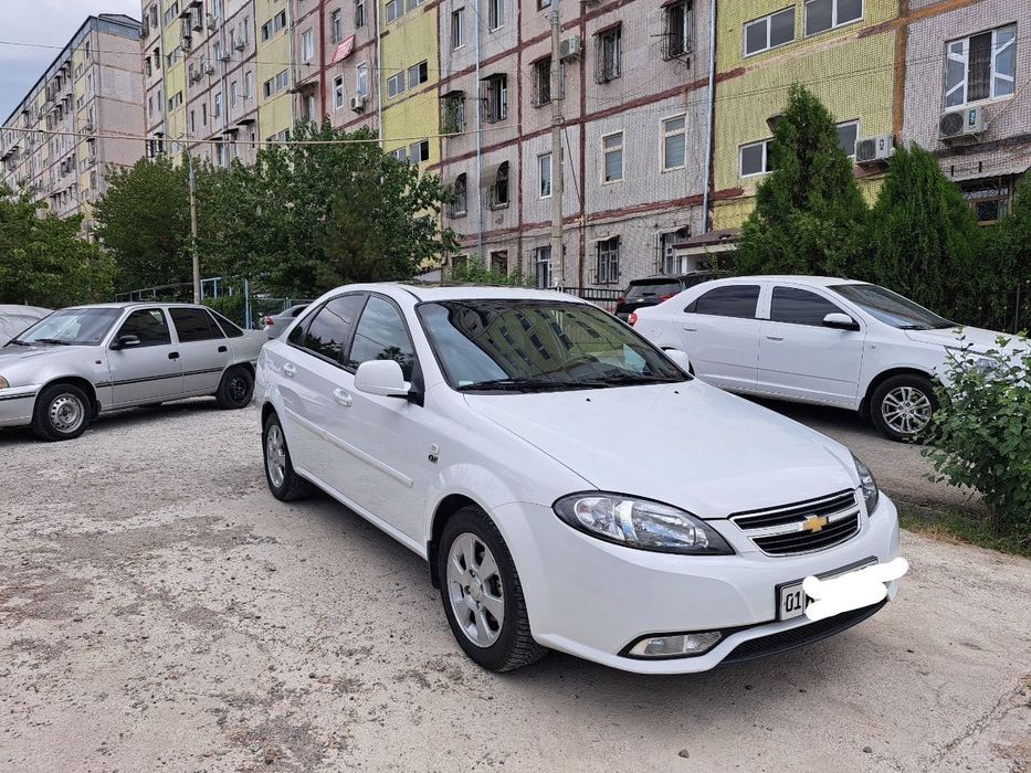 Lacetti Gentra avtomat 2019