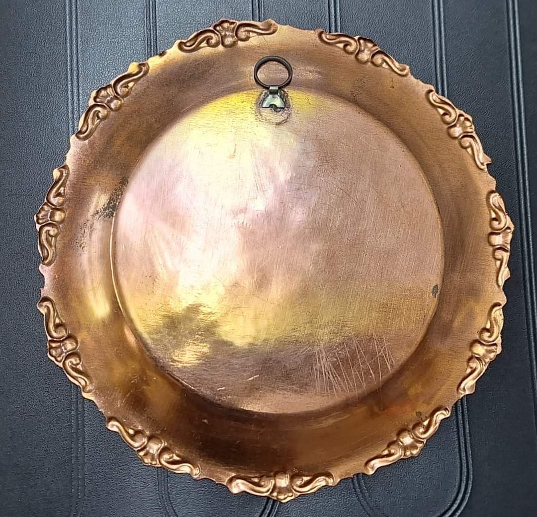 Гравирана стара чиния-мед/бронз